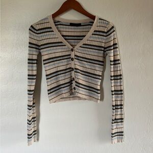 blue and brown striped fitted long sleeve | size: M
